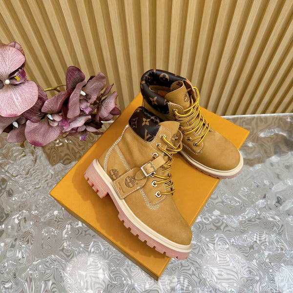 Stivaletto LV x Timberland in pelle scamosciata marrone e gialla