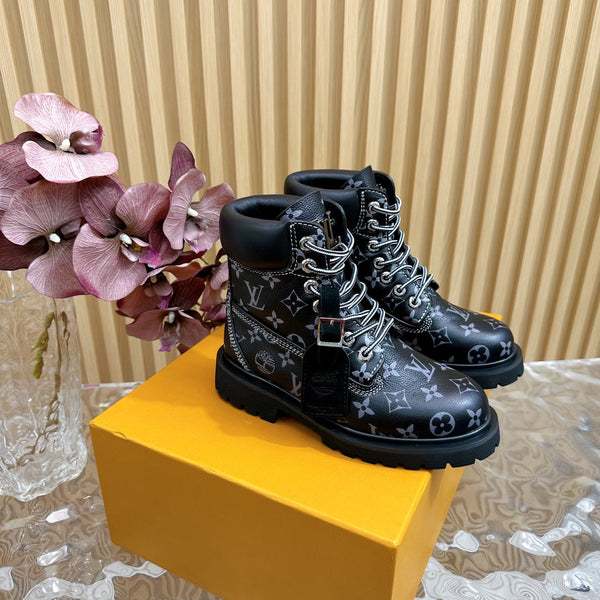 Stivaletto alla caviglia di alta qualità LV x Timberland 6-In in pelle di vitello monogrammata nera