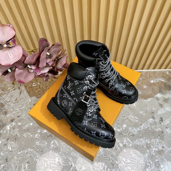 Stivaletto alla caviglia di alta qualità LV x Timberland 6-In in pelle di vitello monogrammata nera