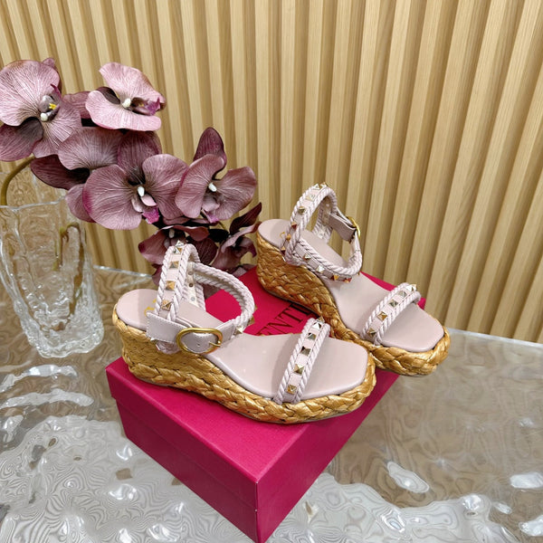 Rockstud Flatform Sandal 75mm In Rose Pink Calfskin And Raffia 102858