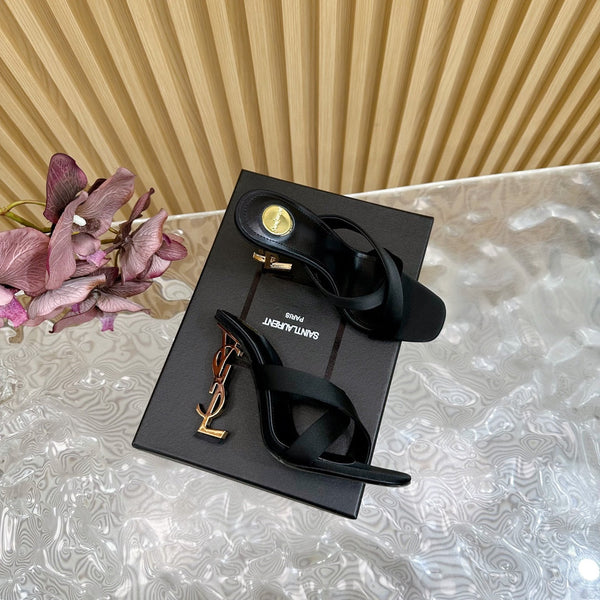 MULES OPYUM ALTE 10 CM IN SETA NERA