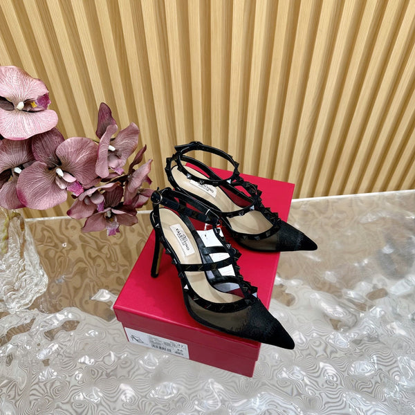 Rockstud Metallic Ankle Strap Pump 95mm Black Lambskin And Lace Fabric 102091