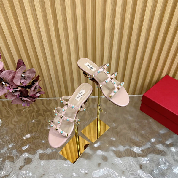 Rockstud Leather Caged Mule Sandals 10mm Pale Pink Sheepskin 307858