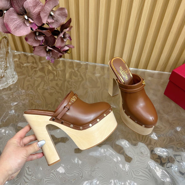 Valentino Tan-Go Clogs 10cm Brown Leather 702270