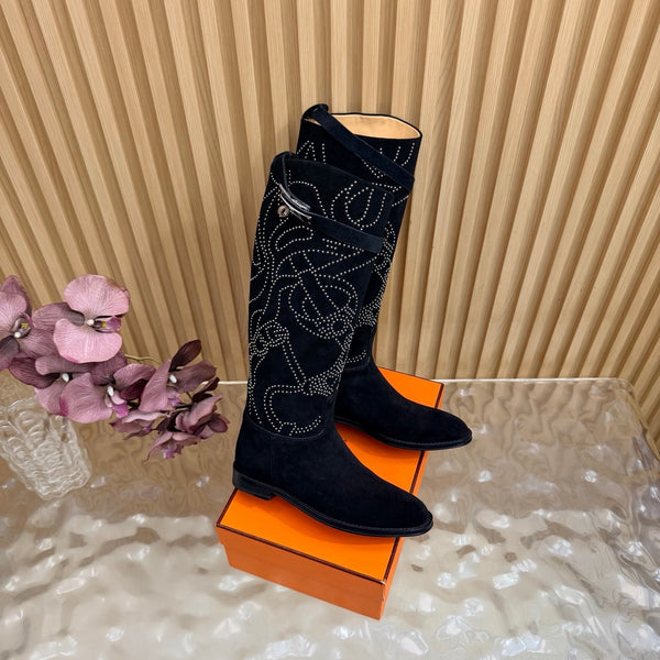 HM 26S Studded Jumping Boots 3cm Black Suede 114940