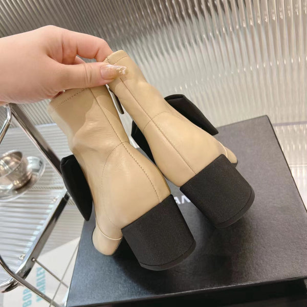 CC Short Boots 60mm Beige Camellia Cowhide