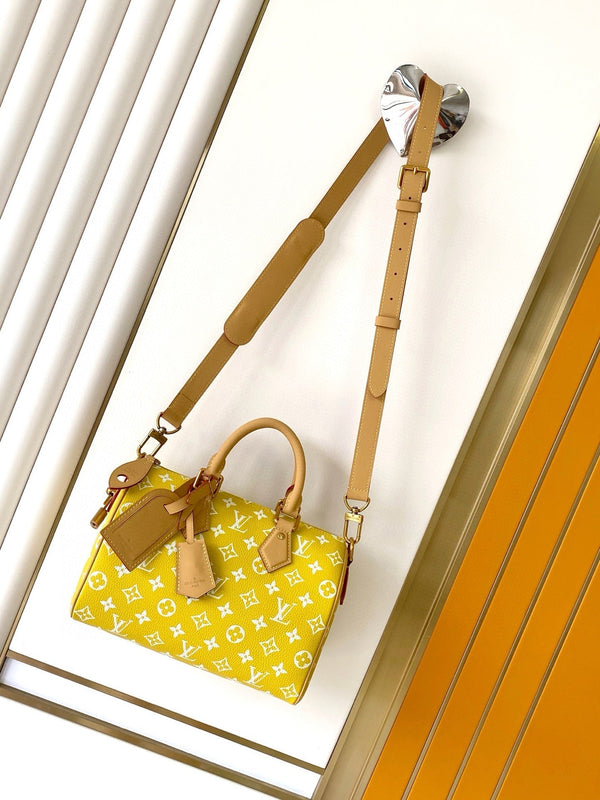 LV Speedy P9 Bandoulière 25cm Monogram Calfskin GHW