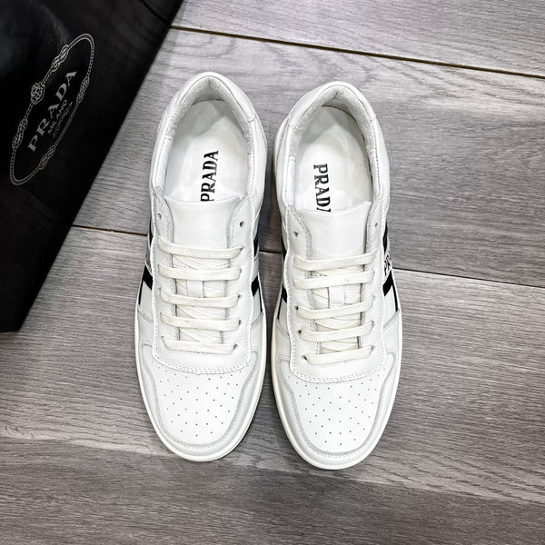 SCARPE DA TENNIS PRA IN PELLE DI VITELLO BIANCA