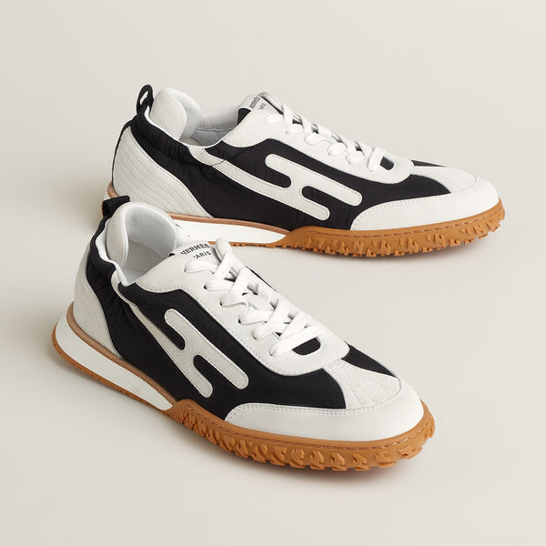 Sneaker Jet da uomo HM in pelle scamosciata bianca e nera 656860