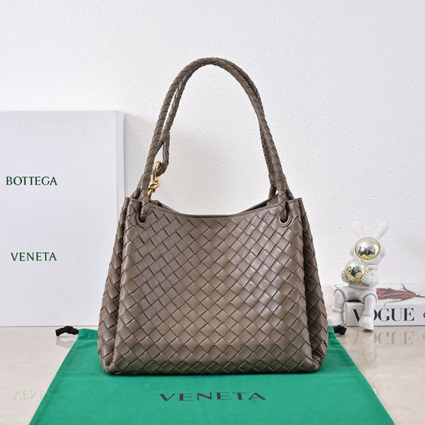 BV 26s Parachute Bag Coffee Intrecciato Leather 291413