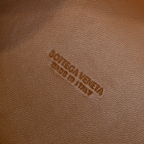 BV 26s Parachute Bag Brown Intrecciato Suede 291415