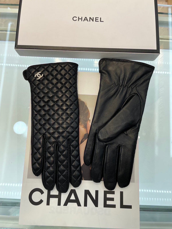 GLOVES IN BLACK LAMBSKIN 463832