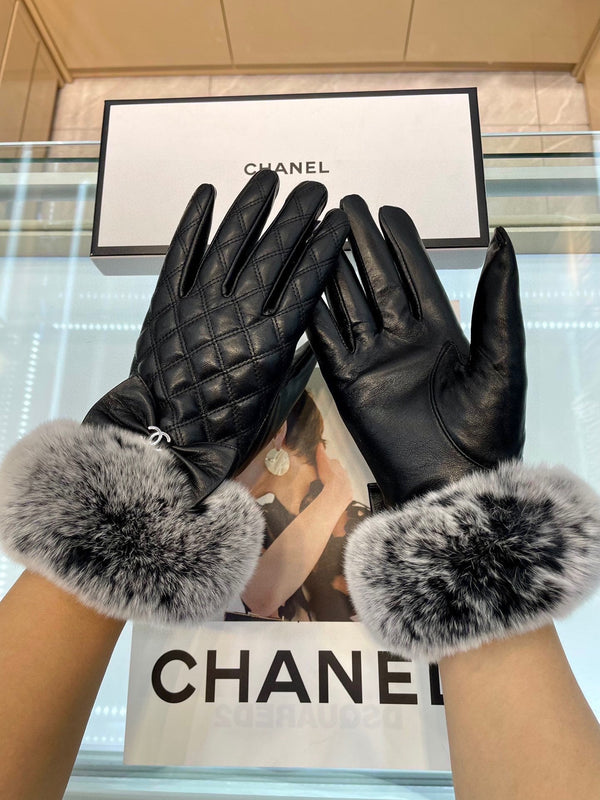 GLOVES IN BLACK LAMBSKIN WITH RABBIT FUR 463833