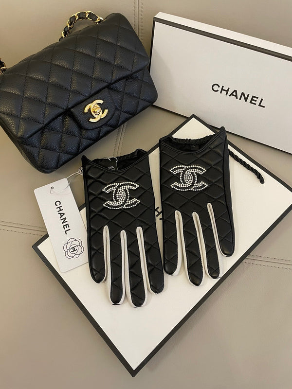 CC GLOVES IN BLACK MIX WHITE SHEEPSKIN 463850