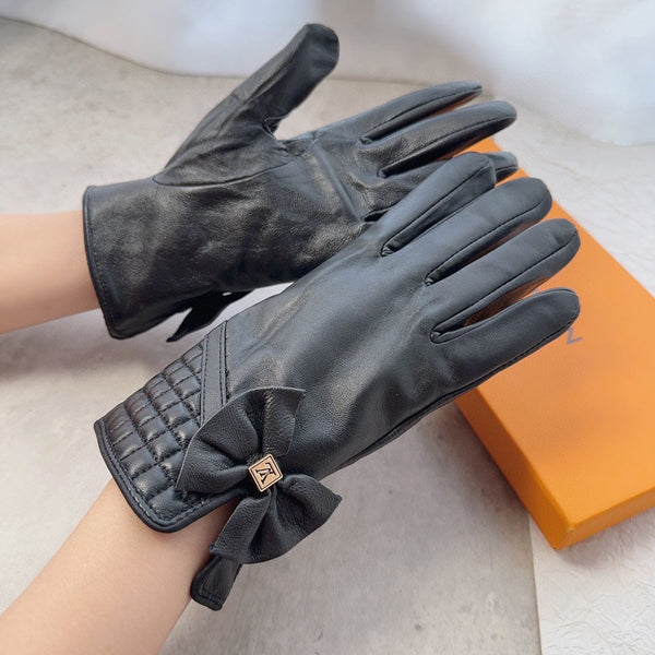 GLOVES IN BLACK LAMBSKIN 120197