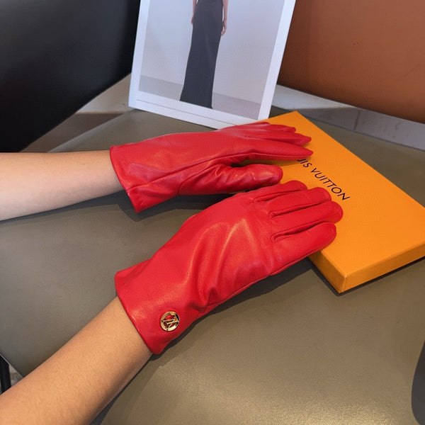 LV GLOVES IN CHERRY RED LAMBSKIN 463909