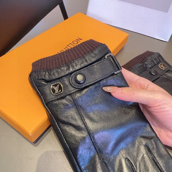 LV GLOVES IN BLACK LAMBSKIN 467997