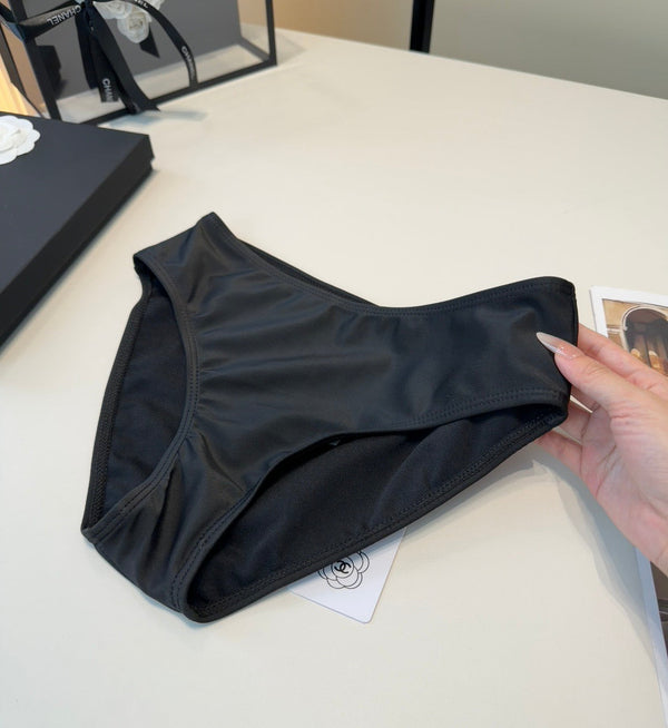 Haut et bas de bikini deux pièces noir CC 201884