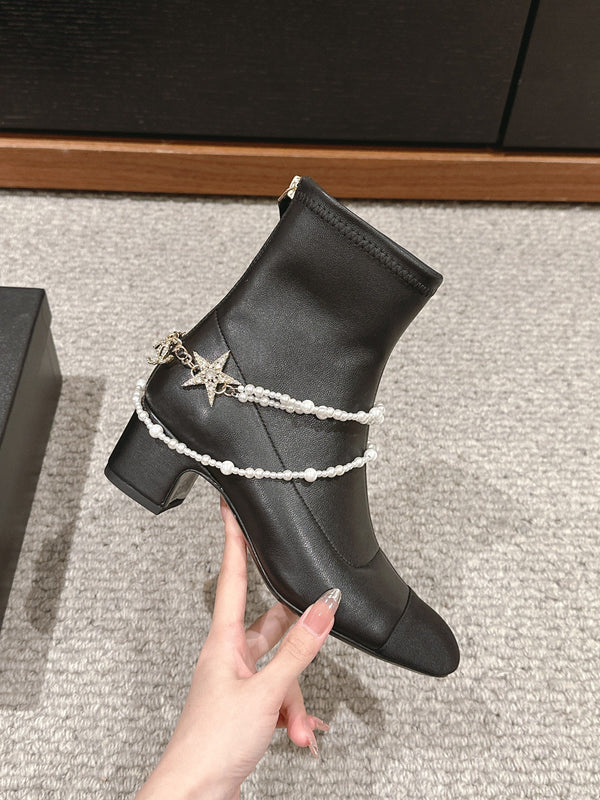 CC LOW CUT BOOTS IN BLACK STRETCH LAMBSKIN AND GROSGRAIN WITH PEARL CHAIN