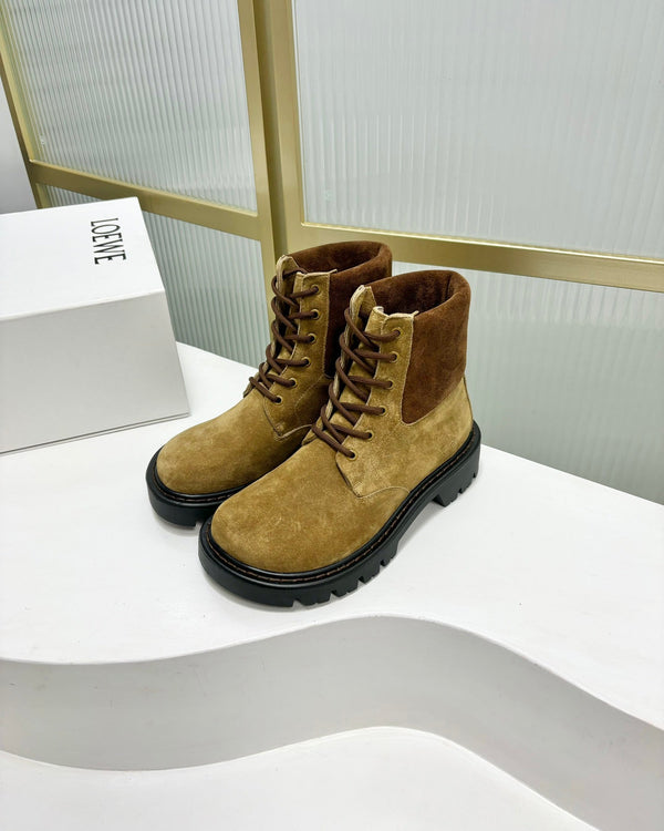 Loewe Sierra Boot Golden Brown Suede 549697