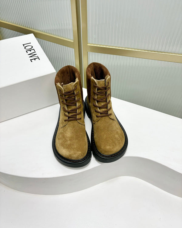 Loewe Sierra Boot Golden Brown Suede 549697