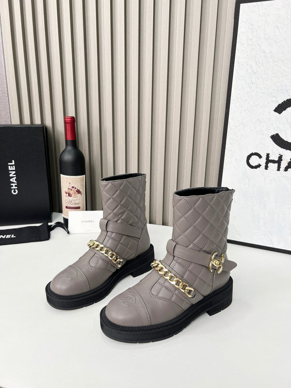 CC 26s Quilted Chain Boots Grey Calfskin 924502