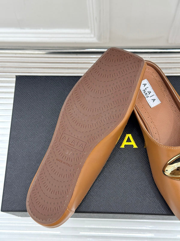 Alaia Slipper With Gold Hardware Brown Calfskin 293202