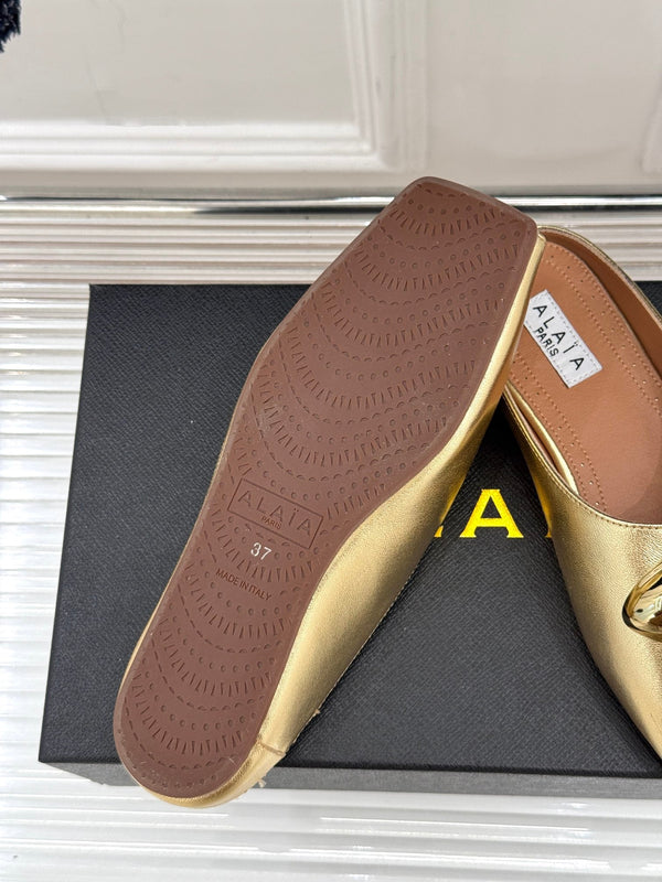 Alaia Slipper With Gold Hardware Gold Calfskin 293203
