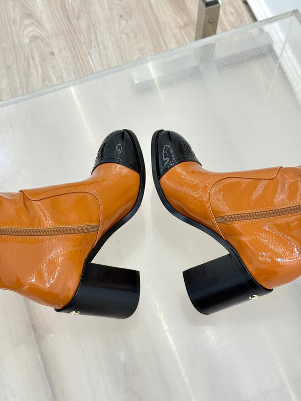 CC Classic Long Boots Block Heel 90mm Burnt Orange Patent Leather 465394