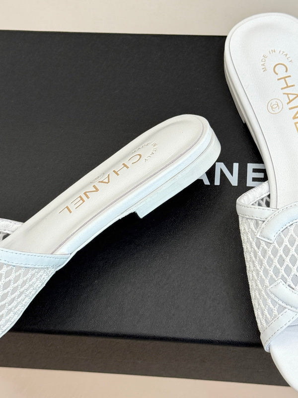 CC Openwork Slippers White Mesh Lambskin 825758