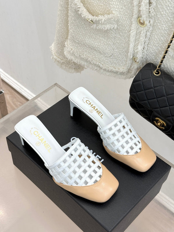 CC Woven Square-Toe Slippers Beige White Leather 825774