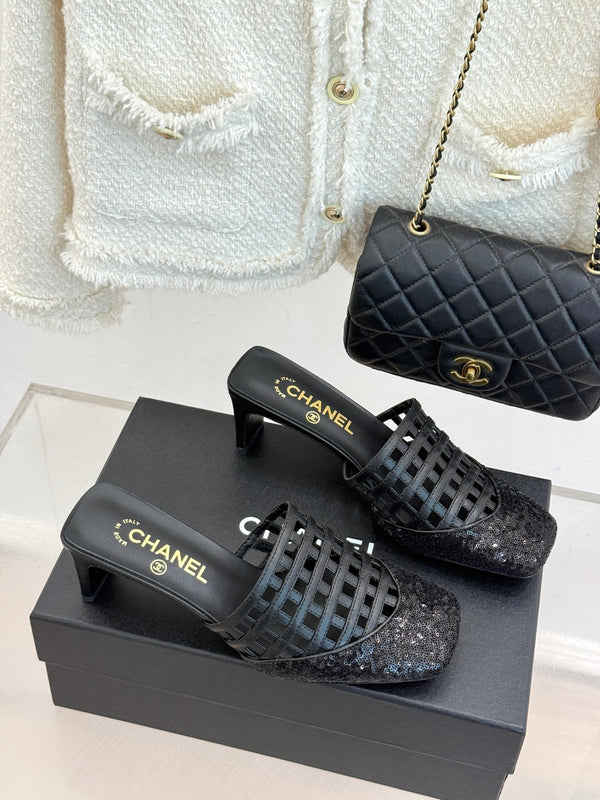 CC Woven Square-Toe Slippers Black Leather 825776