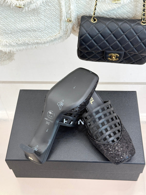 CC Woven Square-Toe Slippers Black Leather 825776