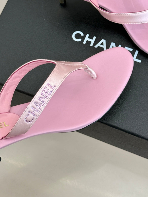 CC 2026 Thong Sandal 5.5cm Pink Satin 825790