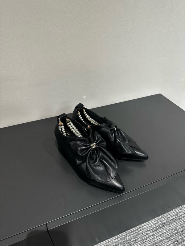 CC Pointed Toe High Heels Black Bow Tie Cowhide