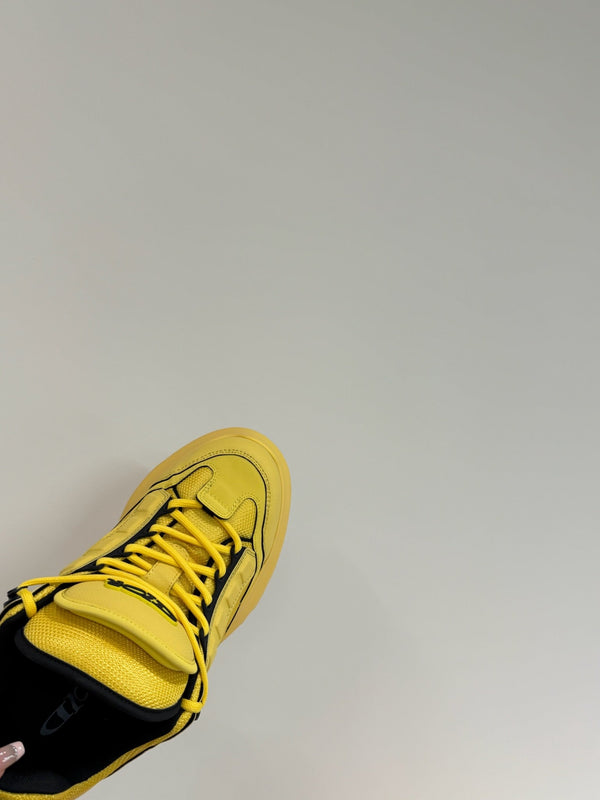 CD Sneaker In Yellow Calfskin And Mesh Fabric 109254