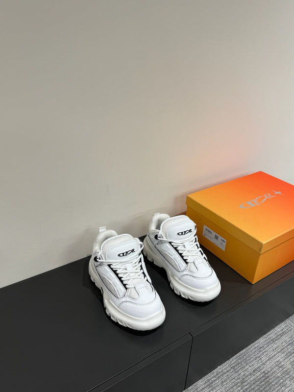 CD Sneaker In White Calfskin And Mesh Fabric 109256