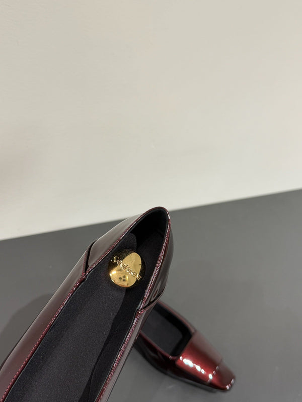 BALLERINA FLATS IN MAHAGANY RED PATENT CALFSKIN
