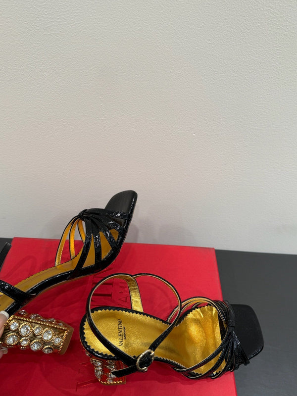 VT 25 Jewel Sandals Black Cowhide 337920