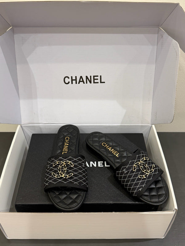 CC 25ss Chain Flat Slippers Black Cowhide & Sheepskin 417565