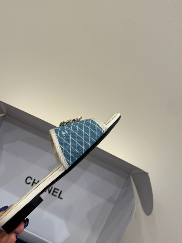 CC 25ss Chain Flat Slippers Blue White Cowhide & Sheepskin 417566