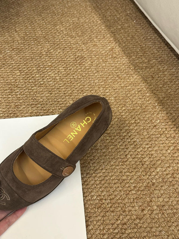 CC 26s Mary Jane Flats Dark Brown Suede