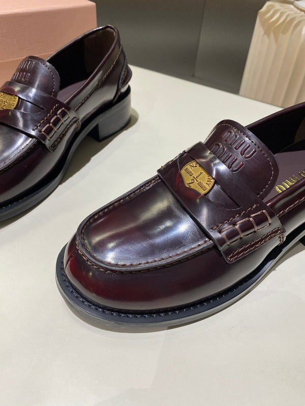 Miu Loafers Red Brown Cowhide