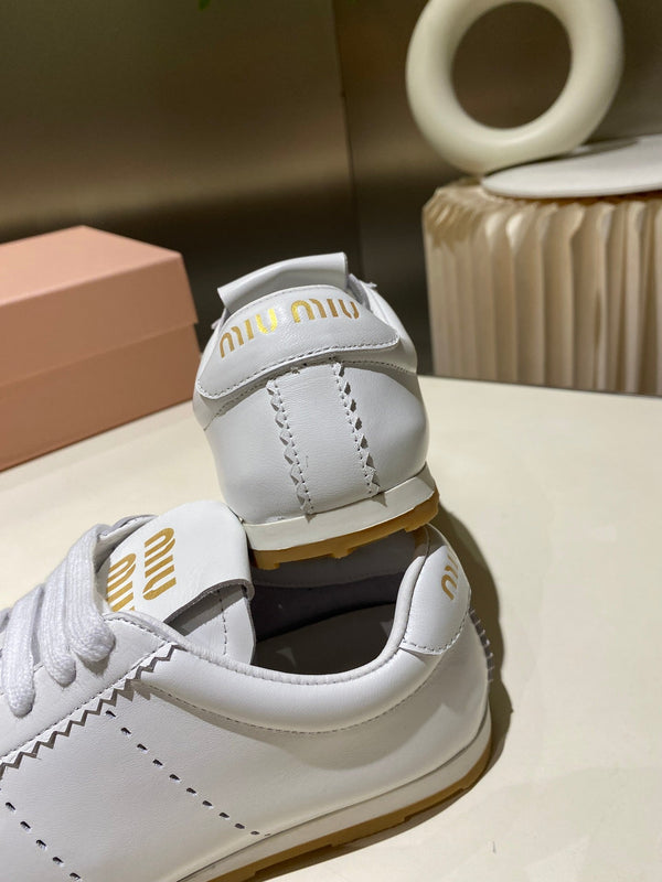 Sneakers Miu in pelle di agnello bianca