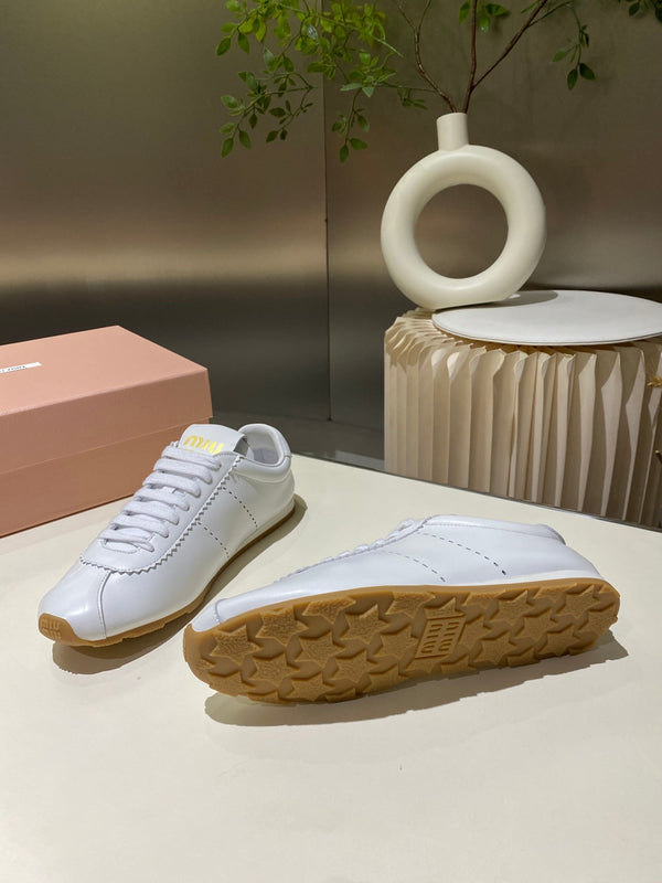Sneakers Miu in pelle di agnello bianca