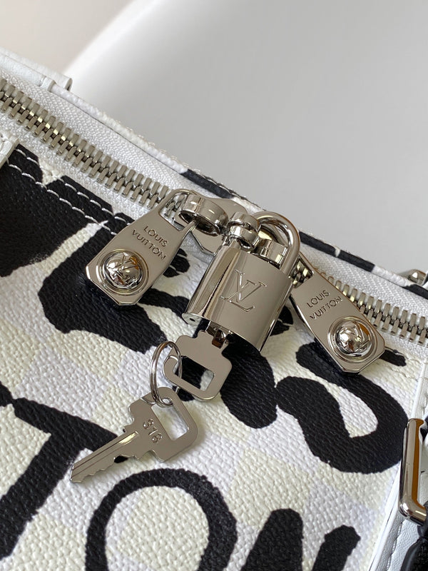 LVx N&PW Keepall Bandoulière 50 Black White Cowhide