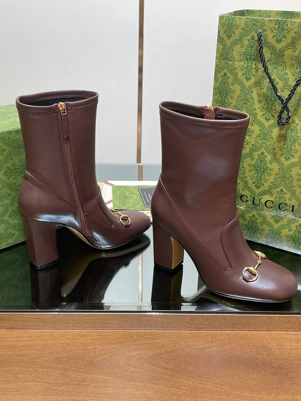 Stivaletto GG Horsebit in pelle di vitello color cioccolato 95