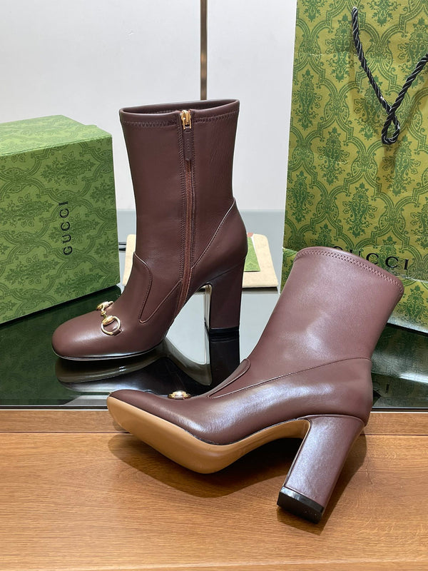 Stivaletto GG Horsebit in pelle di vitello color cioccolato 95