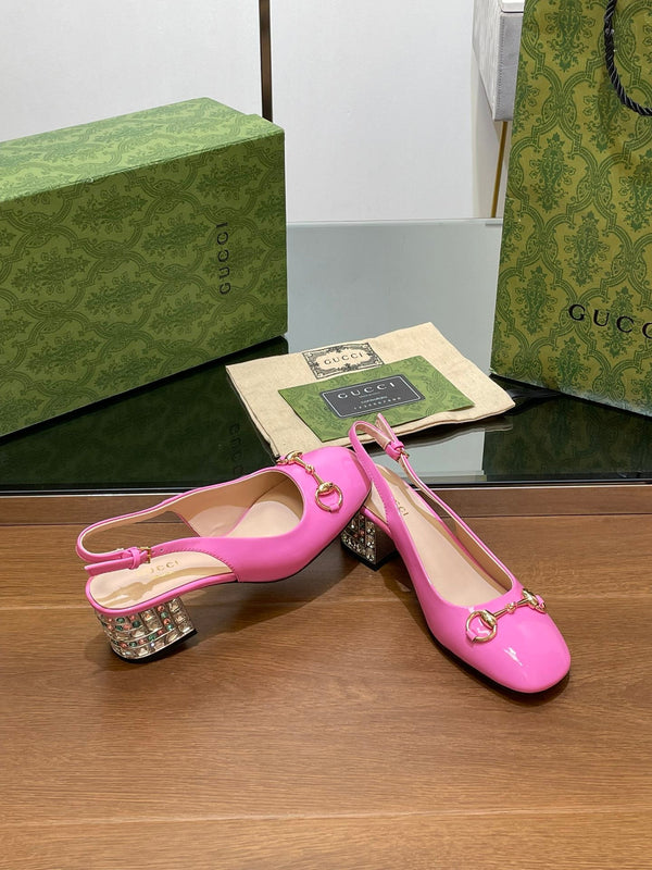 SANDALO DA DONNA CON MORSETTO 55MM IN PELLE DI VITELLO ROSA FUSCIA CON STRASS