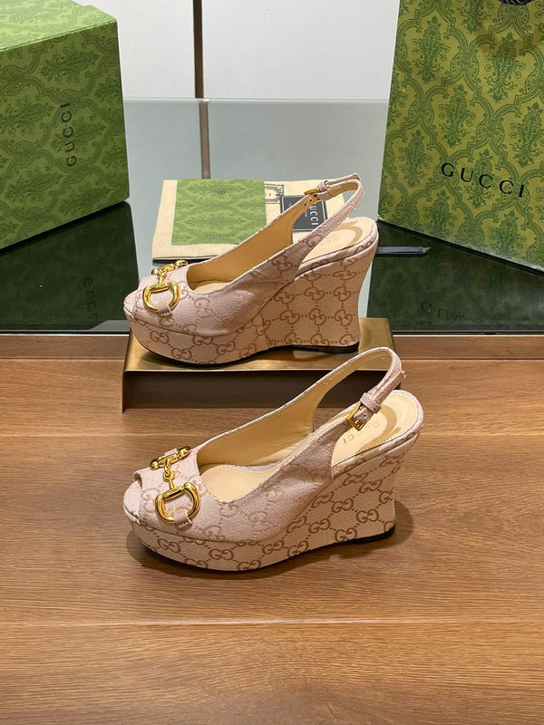 GG WEDGE PLATFORM IN ALMOND BEIGE MONOGRAM JACQUARD FABRIC